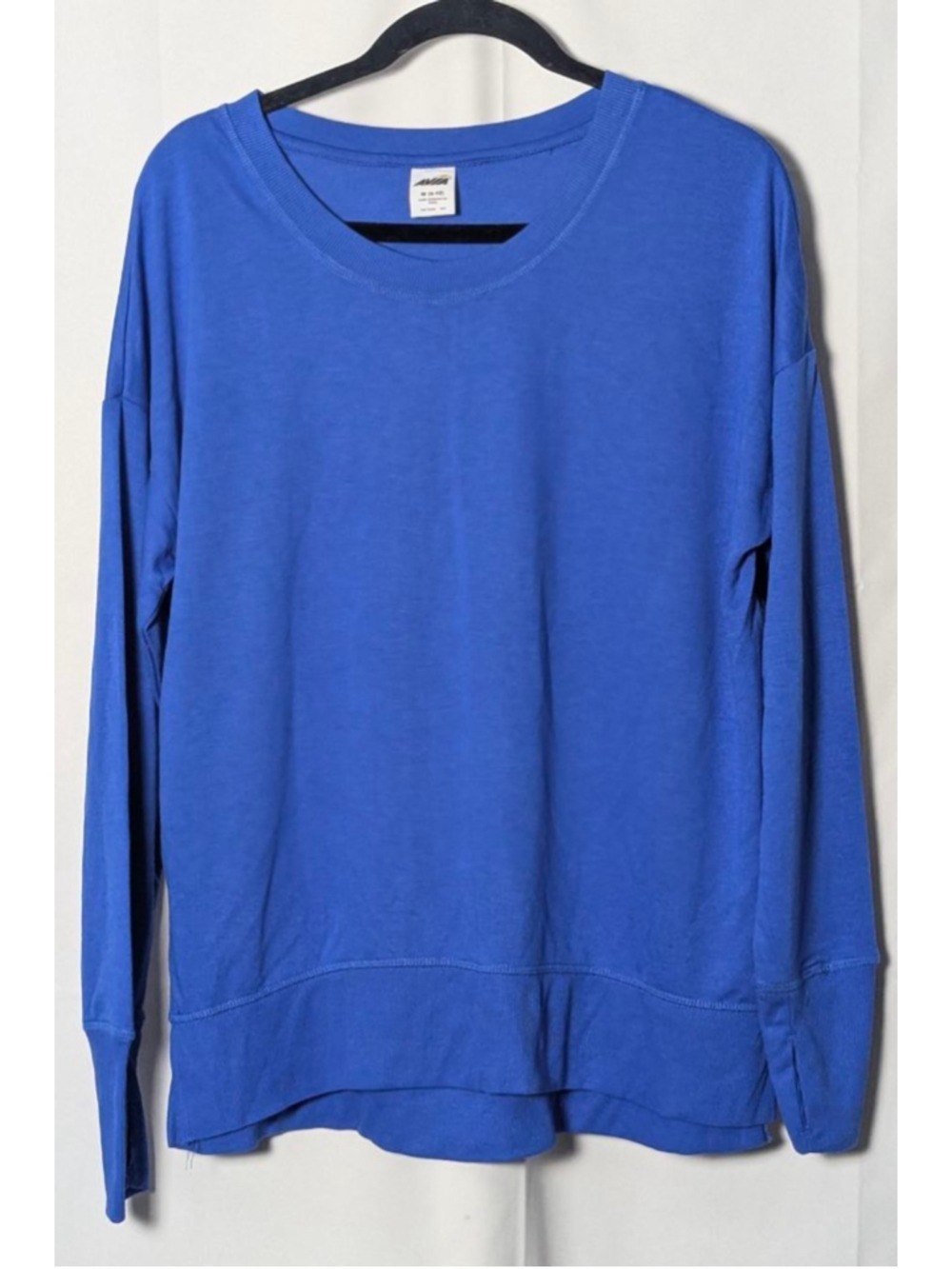 Women's Avia Blue Crew Neck Sweatshirt M